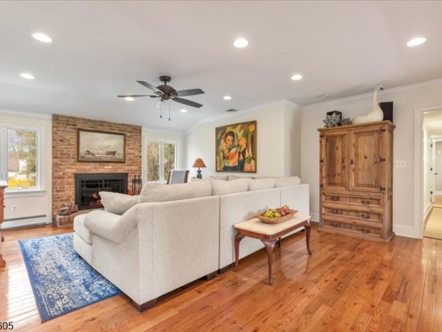 House for sale in Stirling, New Jersey