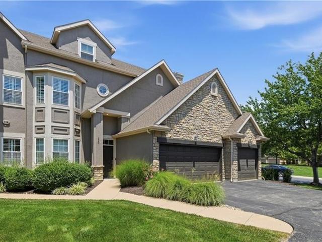 Townhouse for sale in Kansas