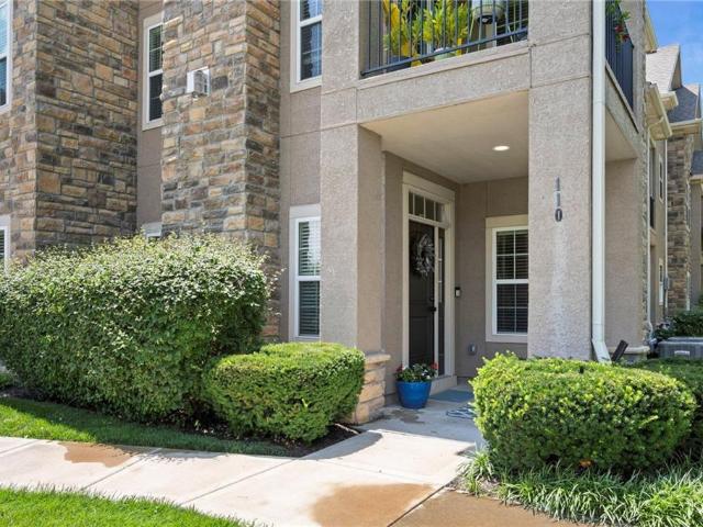 Condo for sale in Kansas