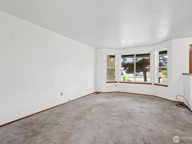 House for sale in Sumner, Washington