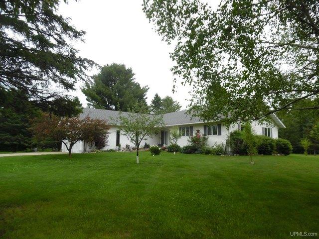House for sale in Bruce Crossing, Michigan
