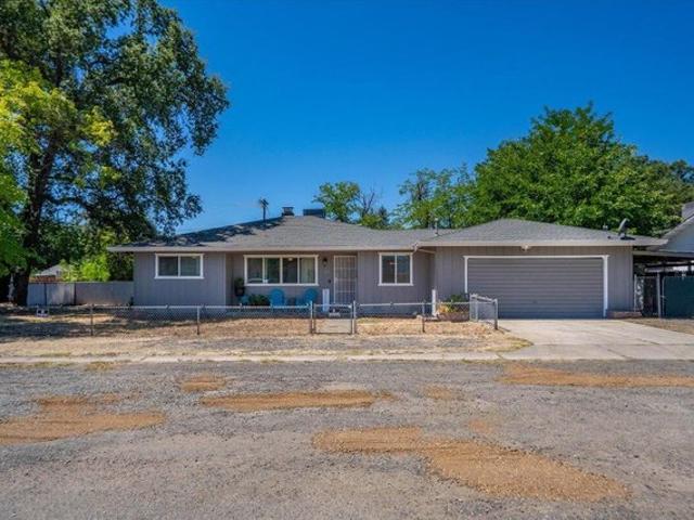 House for sale in Anderson, Shasta County