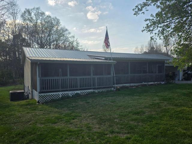 House for sale in Spring City, East Tennessee