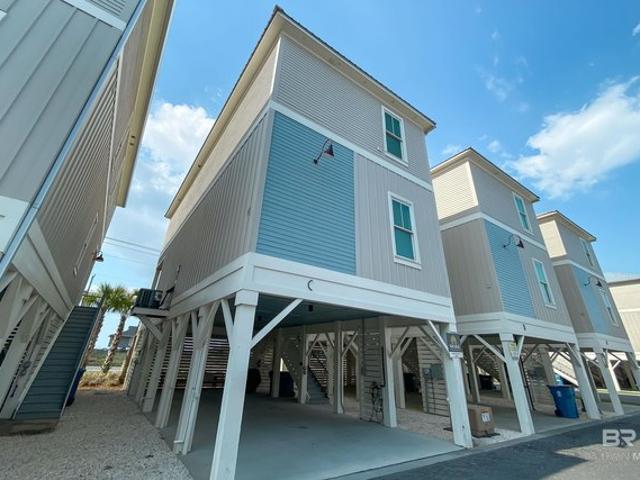 House for sale in Gulf Shores, Alabama