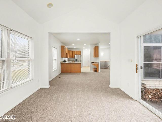 Condo for sale in Pontiac, Michigan