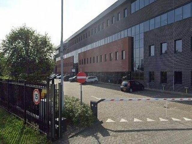 Bedrijfspand te huur in Vossenberg, Tilburg