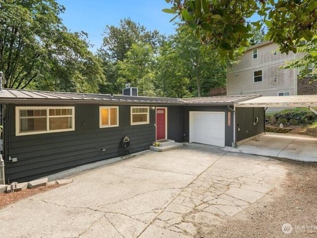 House for sale in Kenmore, Washington
