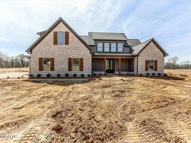 House for sale in Hernando, Mississippi