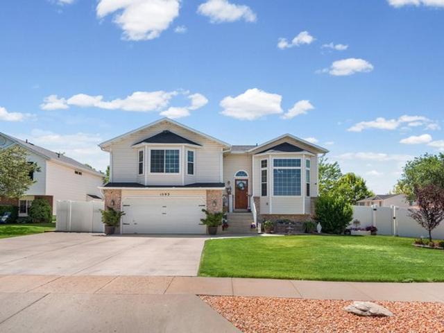House for sale in Woods Cross, Utah