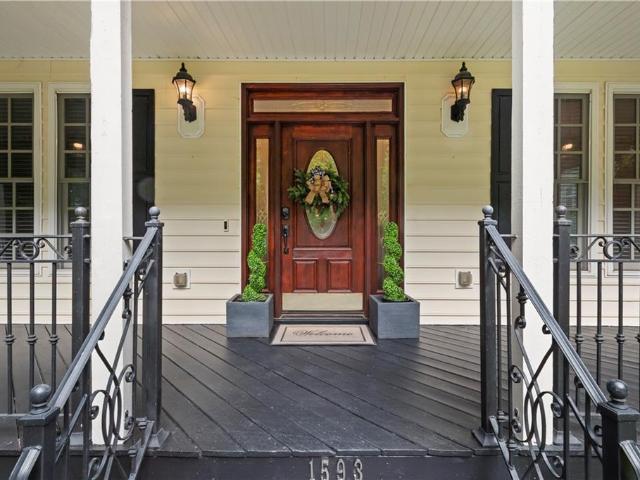 House for sale in Lilburn, Georgia