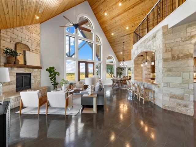 House for sale in Rogers, Texas