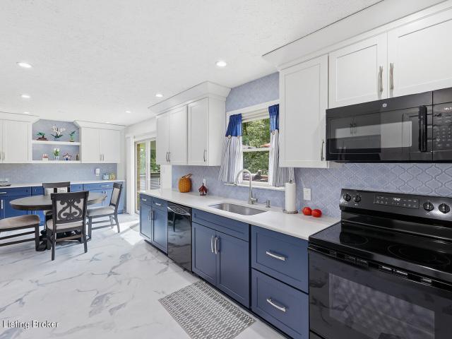House for sale in Lawrenceburg, Kentucky