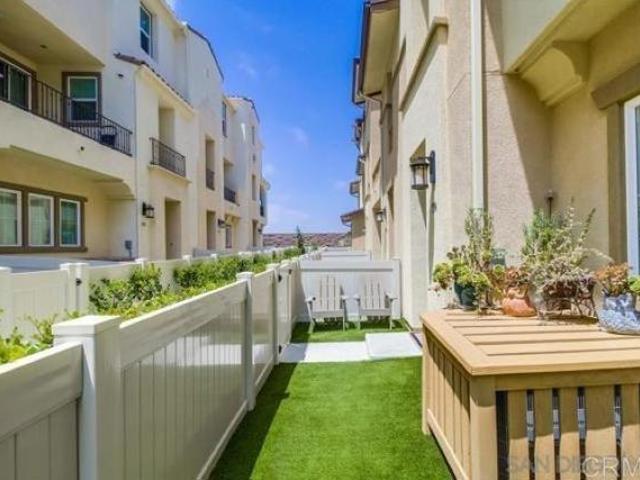 Townhouse for sale in San Diego