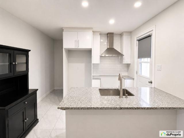 Apartment for rent in Chomedey, Laval (région administrative)