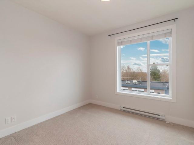 Apartment for rent in Surrey, British Columbia