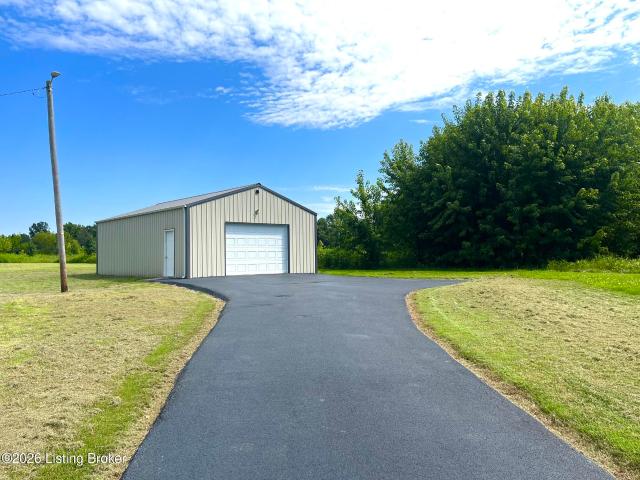House for sale in Big Clifty, Kentucky