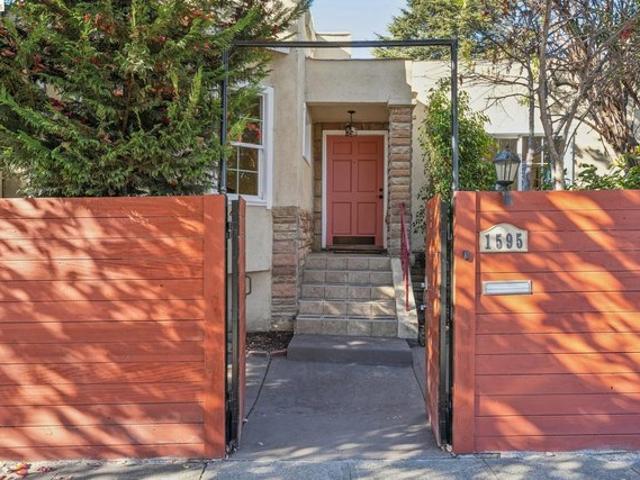 House for sale in Berkeley, Alameda County