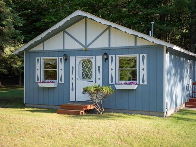 House for sale in Saint Helen, Michigan
