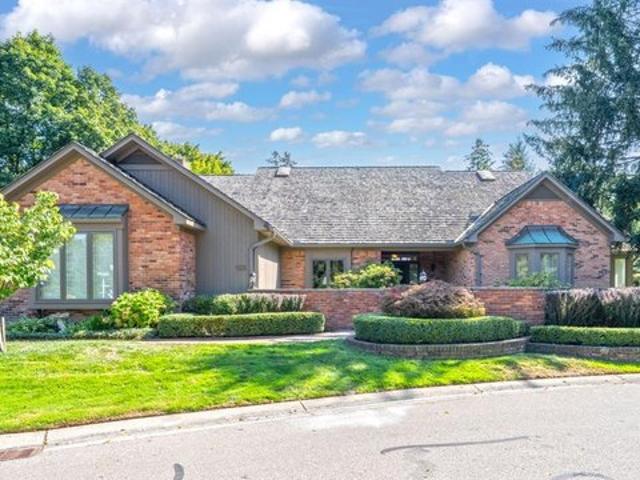 Condo for sale in Birmingham, Michigan