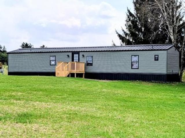 House for sale in Six Lakes, Michigan