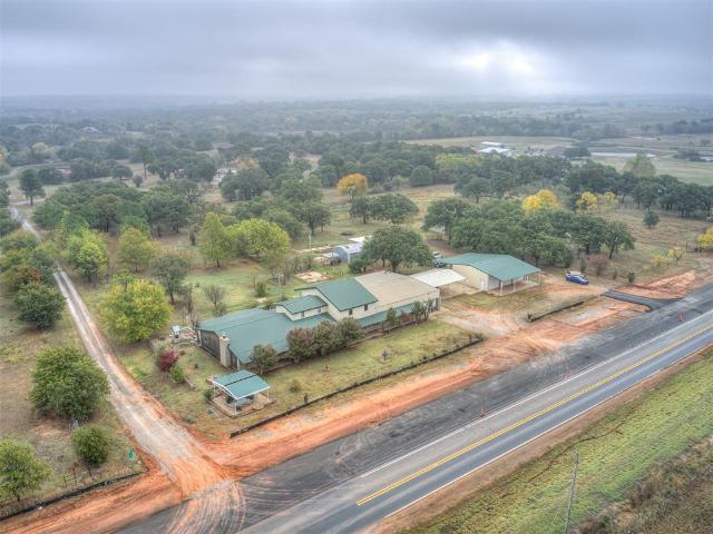 House for sale in Lindsay, Oklahoma