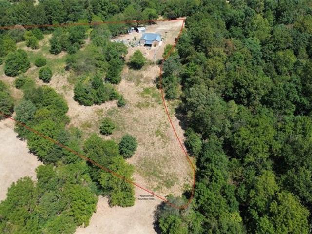 Farm for sale in Noel, McDonald County
