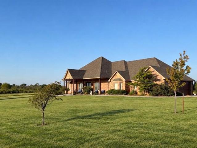 House for sale in Altus, Jackson County