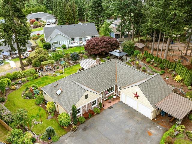 House for sale in Oak Harbor, Washington