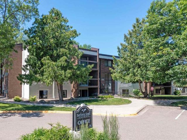 Apartment for rent in Chaska, Minnesota