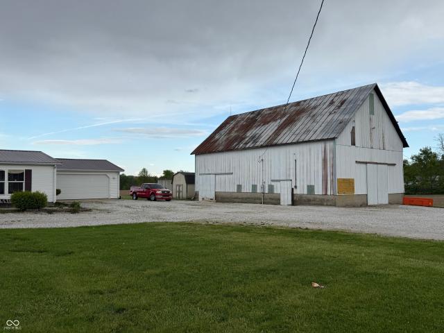 House for sale in Summitville, Indiana