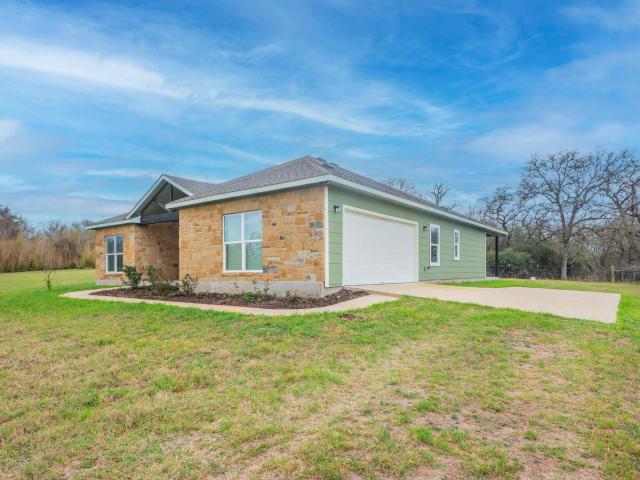 House for sale in Lexington, Texas