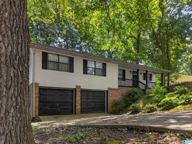 House for sale in Weaver, Alabama
