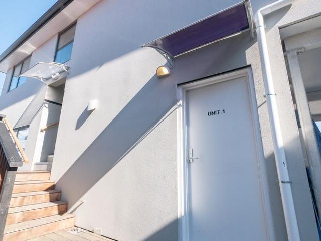House for rent in Otakou