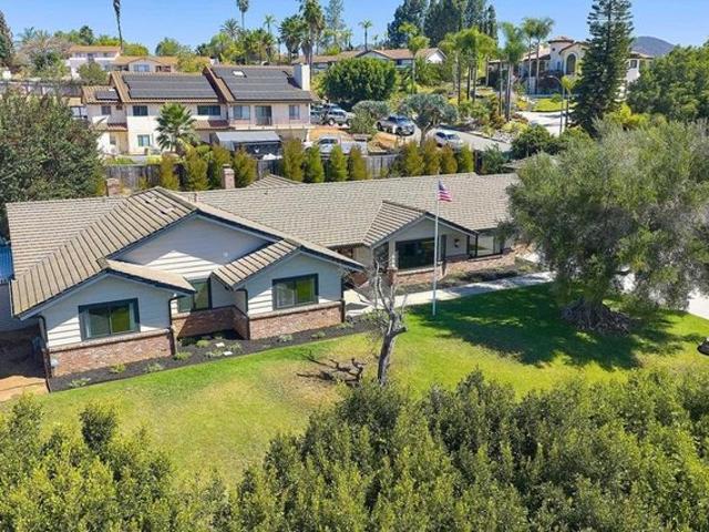 House for sale in Vista, California