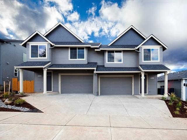 Townhouse for sale in Oregonia