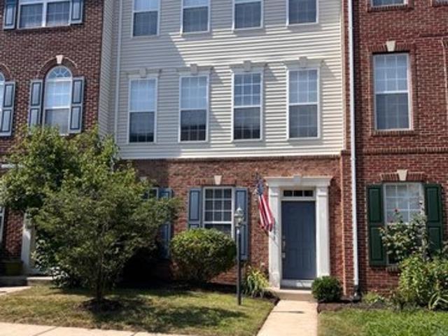 Townhouse for sale in Virginia
