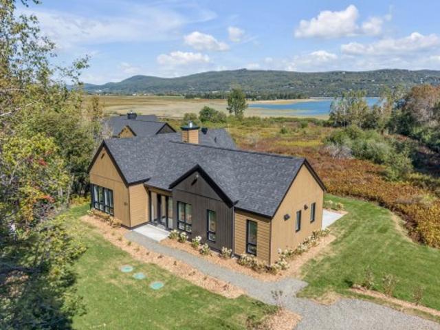 House for sale in Baie-saint-paul, Quebec