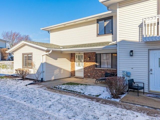 Condo for sale in Bloomingdale, Illinois