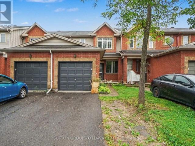 Townhouse for rent in Mulhurst Bay, Ontario