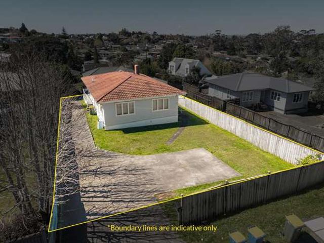 House for sale in Massey, Henderson-Massey
