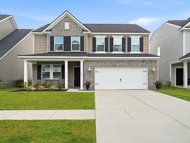 House for sale in Moncks Corner, South Carolina