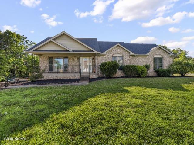 House for sale in Mount Washington, Kentucky