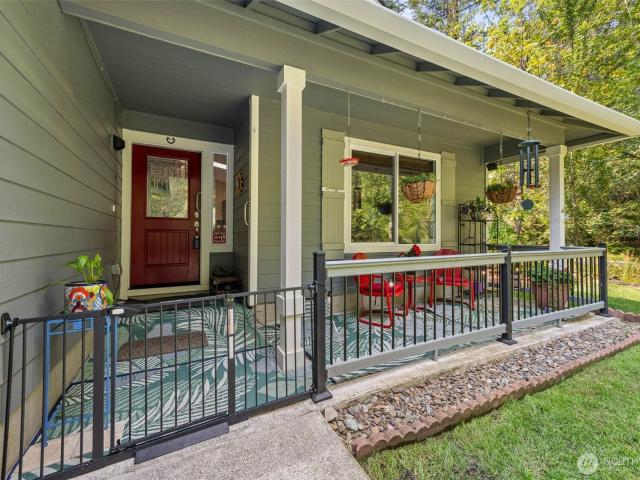 House for sale in Shelton, Washington