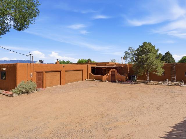 House for sale in Corrales, New Mexico