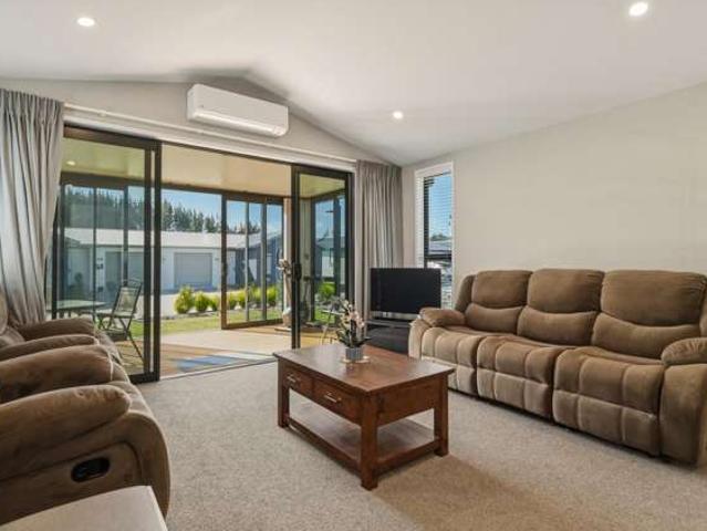 Apartment for sale in Pukehangi, Rotorua