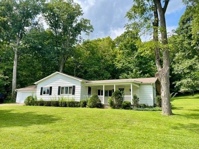 House for sale in Enon Valley, Pennsylvania