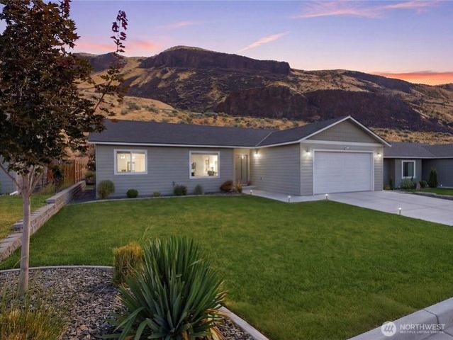 House for sale in Rock Island, Washington