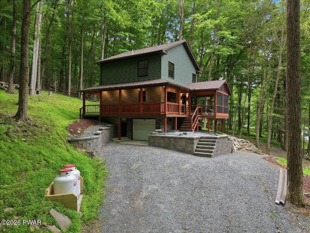 House for sale in Greentown, Pennsylvania