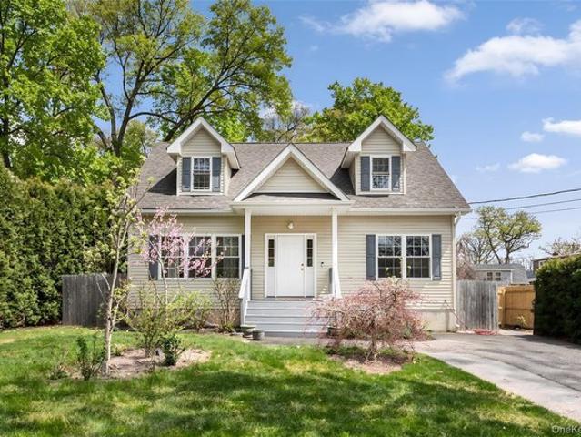 House for sale in Centereach, New York