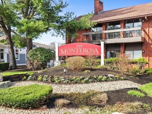 Condo for sale in Stoneham, Massachusetts